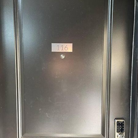 Lovely One Bedroom Condo With Free Parking شلالات نياغارا المظهر الخارجي الصورة